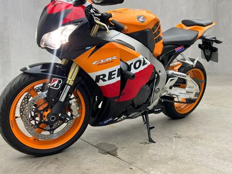 HONDA CBR 1000 RR Fireblade