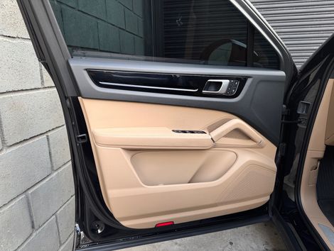 Porsche Cayenne Coupe 3.0 V6 (Híbrido)