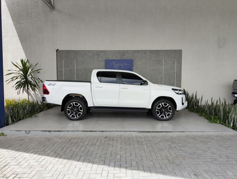 Toyota Hilux CD SR 4x4 2.8 TDI Diesel Aut.