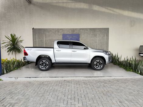 Toyota Hilux CD SRV 4x4 2.8 TDI Diesel Aut.