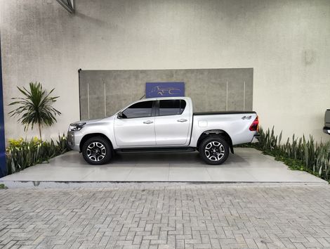 Toyota Hilux CD SRV 4x4 2.8 TDI Diesel Aut.