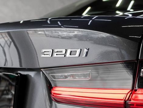 BMW 320iA Modern/Sport TB 2.0/A.Flex/GP 4p