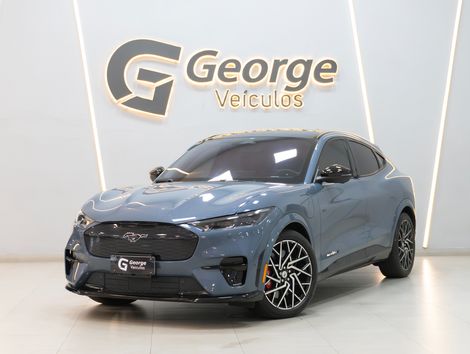 Ford Mustang Mach-E GT Performance (Elétrico)