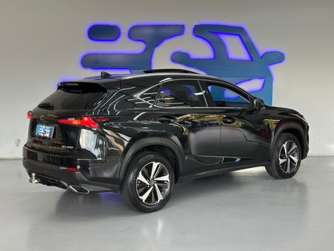 Lexus NX-300 Luxury 4x4 2.0 16V 238cv Aut.