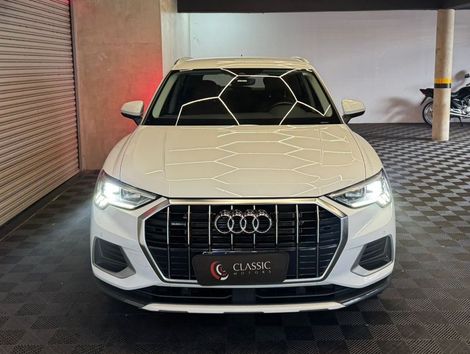Audi Q3 Performance 2.0 TFSI Tiptr. Quattro