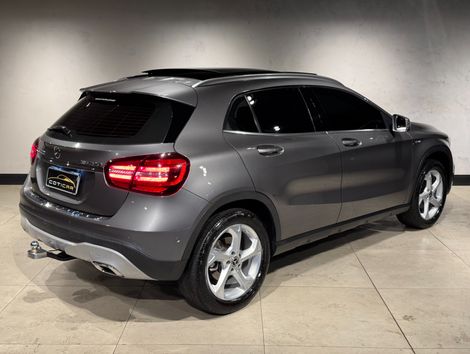Mercedes GLA 200 Enduro 1.6 TB 16V Flex Aut.