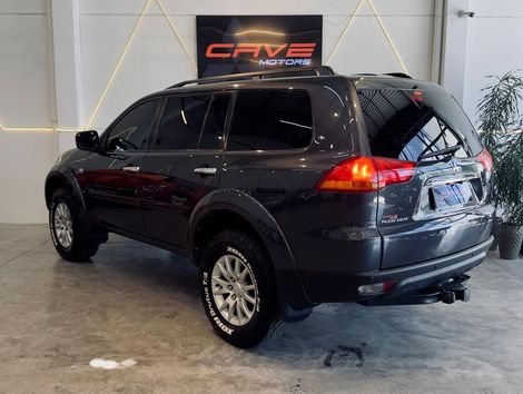 Mitsubishi Pajero DAKAR 3.2 4x4 T.I. Dies. 5p Aut.