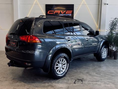 Mitsubishi Pajero DAKAR 3.2 4x4 T.I. Dies. 5p Aut.