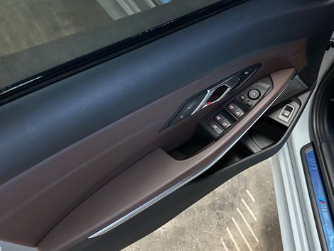 BMW 320iA 2.0 TB M Sport A.Flex/M.Sport 4p