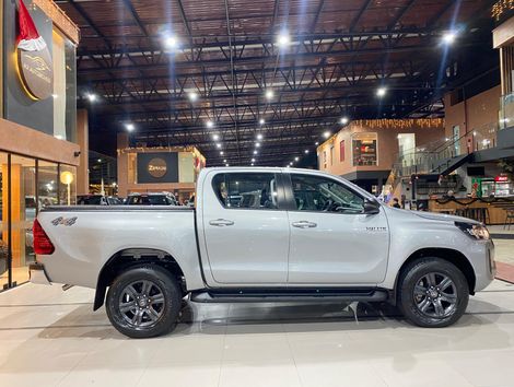 Toyota Hilux CD SR 4x4 2.8 TDI Diesel Aut.