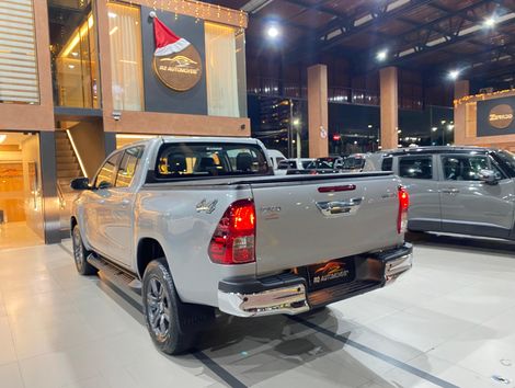 Toyota Hilux CD SR 4x4 2.8 TDI Diesel Aut.