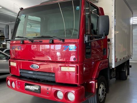 FORD Cargo 712