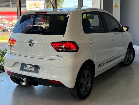 Volkswagen Fox Connect
