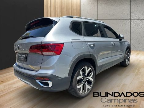 Volkswagen Highline 1.4 250 TSI Flex Aut.