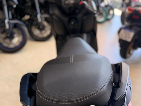 YAMAHA XMAX 250 ABS