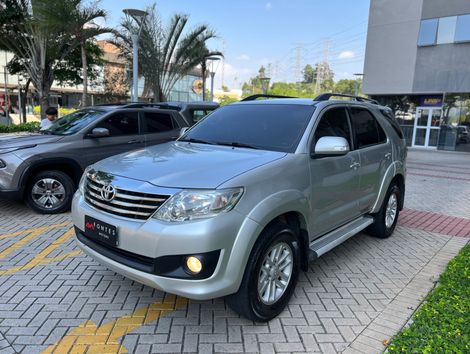 Toyota Hilux CD SR 4x2 2.7 16V/2.7 Flex Aut.