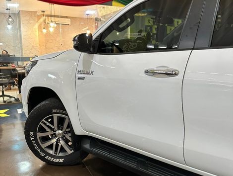 Toyota Hilux CD SRV 4x4 2.7 Flex 16V Aut.