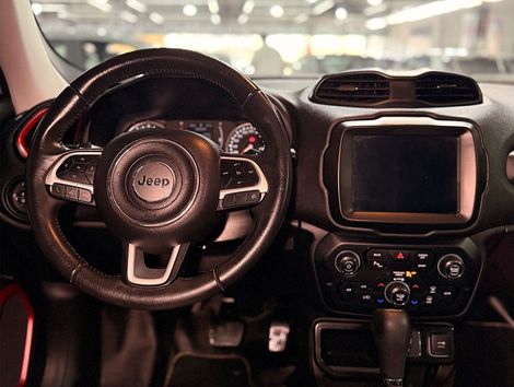 Jeep Renegade Longitude 1.8 4x2 Flex 16V Aut.