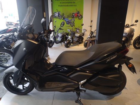 YAMAHA XMAX 250 CONNECTED 