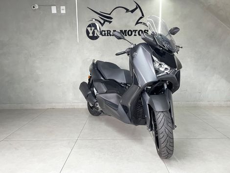 YAMAHA XMAX 250 CONNECTED 