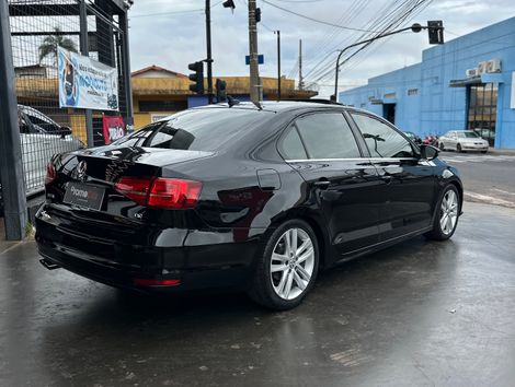 VolksWagen JETTA Highline 2.0 TSI 16V 4p Tiptronic