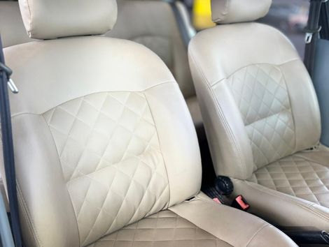 Renault Clio Privilège Hi-Flex 1.6 16V 5p