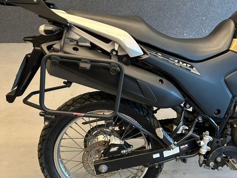 YAMAHA XTZ 250 LANDER 249cc/LANDER BLUEFLEX/ABS