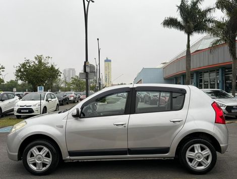 Renault SANDERO Privilège Hi-Flex 1.6 8V 5p