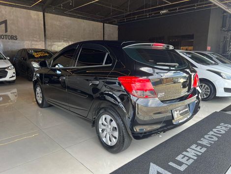 Chevrolet ONIX HATCH Joy 1.0 8V Flex 5p Mec.