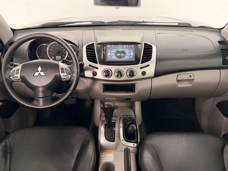 Mitsubishi L200 Triton HPE 3.2 CD TB Int.Diesel Aut