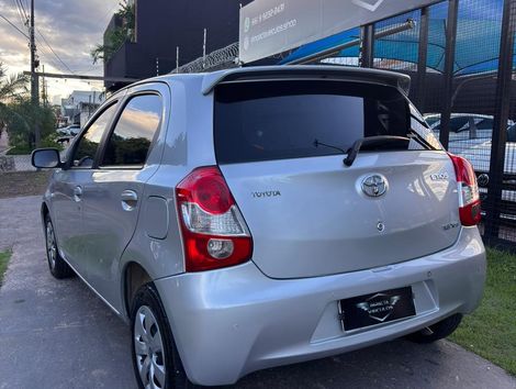 Toyota ETIOS XS  1.3 Flex 16V 5p Mec.