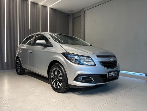 Chevrolet ONIX HATCH LTZ 1.4 8V FlexPower 5p Mec.