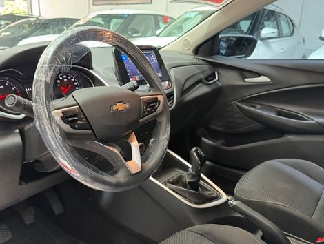 Chevrolet ONIX SEDAN Plus LT 1.0 12V Flex 4p Mec.