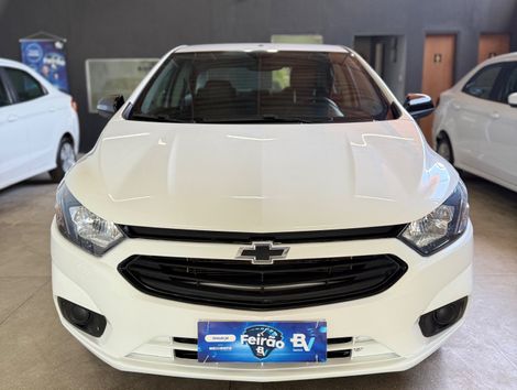 Chevrolet ONIX SEDAN Plus LT 1.0 12V Flex 4p Mec.