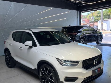 Volvo XC 40 T-5 MOMENTUM 2.0