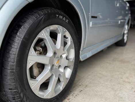 Chevrolet Astra Advantage 2.0 MPFI 8V FlexPower 5p