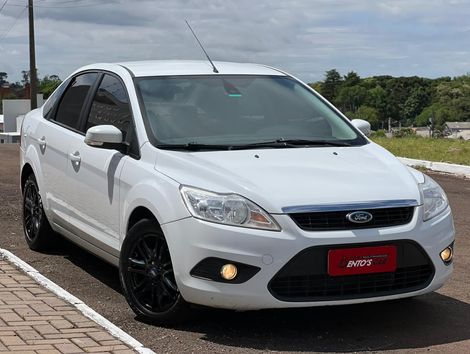 Ford Focus 2.0 16V/SE/SE Plus Flex 5p Aut.