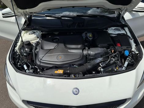 Mercedes CLA-200 Vision 1.6 TB 16V Flex Aut.