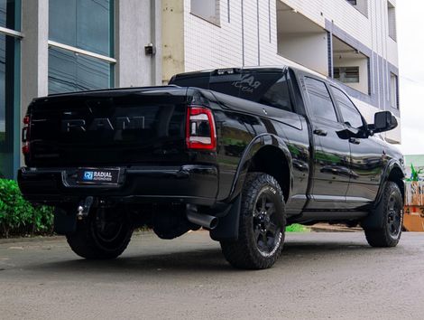 RAM 3500 LARAM.6.7 NIGHT ED.TB CD 4X4 Die. 