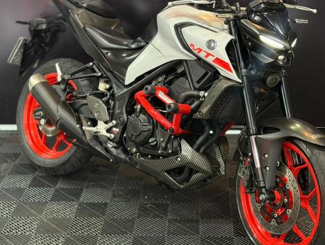 YAMAHA MT-03 321/ABS