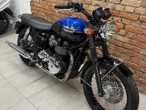 TRIUMPH BONNEVILLE T100 
