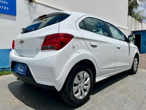 Chevrolet ONIX HATCH LT 1.0 8V FlexPower 5p Mec.
