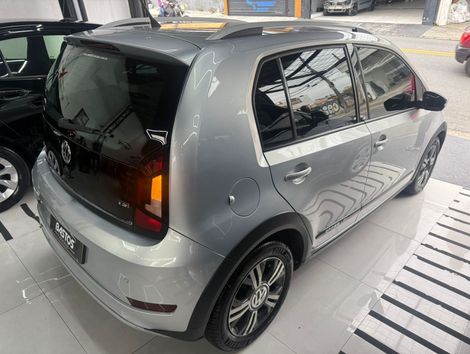 VolksWagen up! cross 1.0 TSI Total Flex 12V 5p