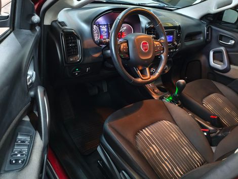 Fiat Toro Freedom 1.8 16V Flex Aut.