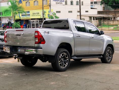 Toyota Hilux CD SRX 4x4 2.8 TDI 16V Diesel Aut.