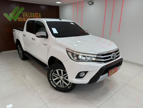 Toyota Hilux CD SRX 4x4 2.8 TDI 16V Diesel Aut.