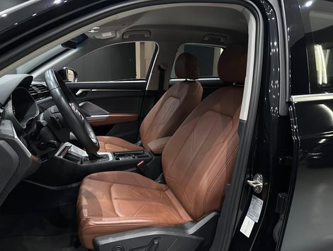 Audi Q3 Performance 2.0 TFSI Tiptr. Quattro