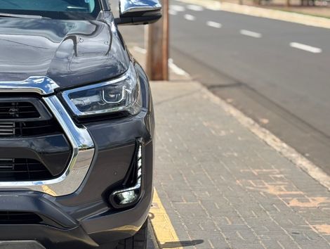 Toyota Hilux CD SRX 4x4 2.8 TDI 16V Diesel Aut.