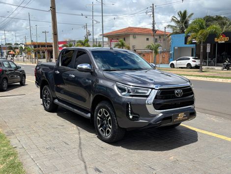 Toyota Hilux CD SRX 4x4 2.8 TDI 16V Diesel Aut.