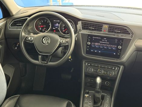 VolksWagen TIGUAN Allspac Comf 250 TSI 1.4 Flex